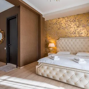 Rivendell Boutique By Umbrella **** Tbilisi