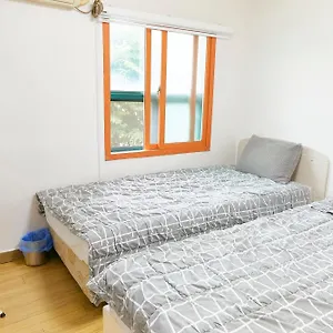  Hostel Hipzy South Korea